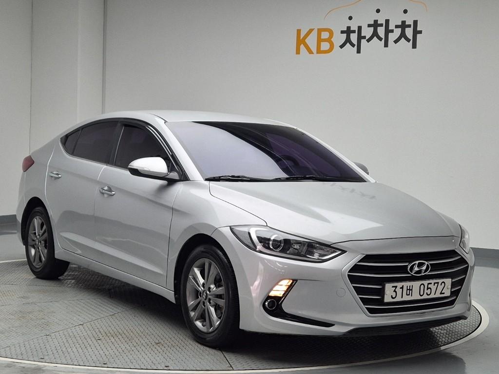 2016 HYUNDAI AVANTE AD 