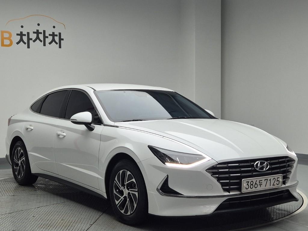 2022 HYUNDAI SONATA (DN8) HYBRID 