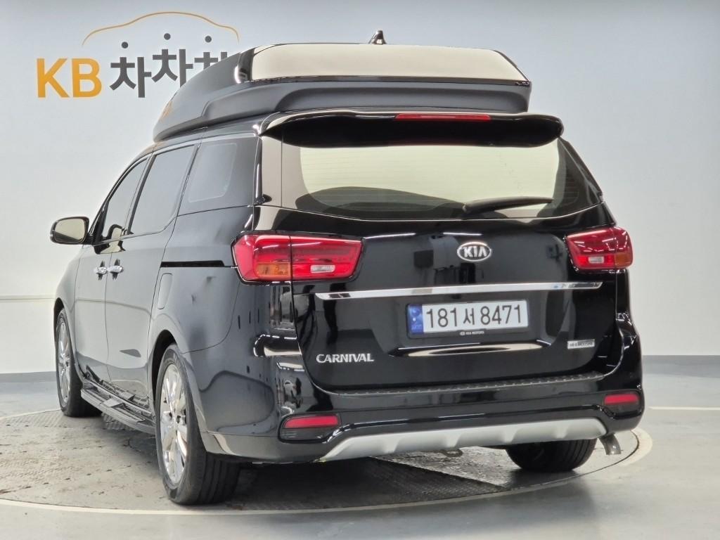 2020 KIA THE NEW CARNIVAL 