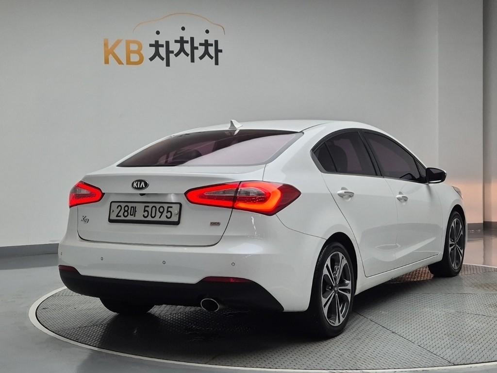 2013 KIA K3 