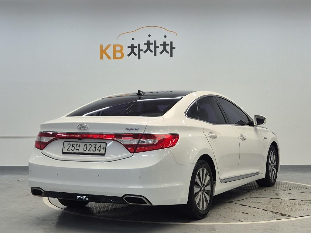 2016 HYUNDAI GRANDEUR HG HYBRID 