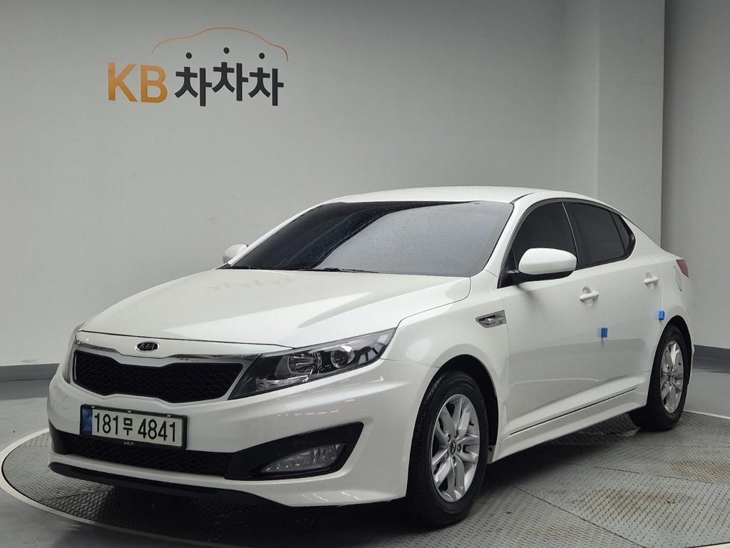 2011 KIA K5 