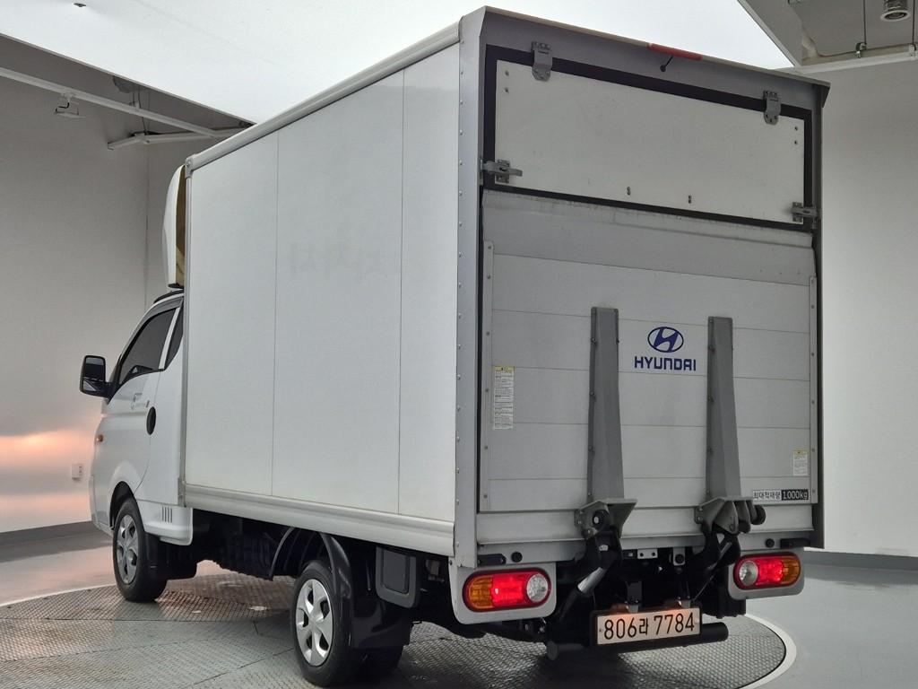 2024 HYUNDAI PORTER II 