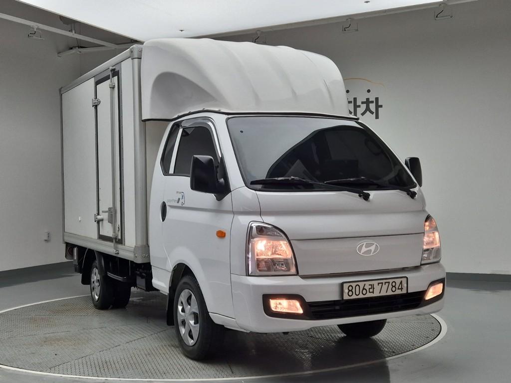 2024 HYUNDAI PORTER II 