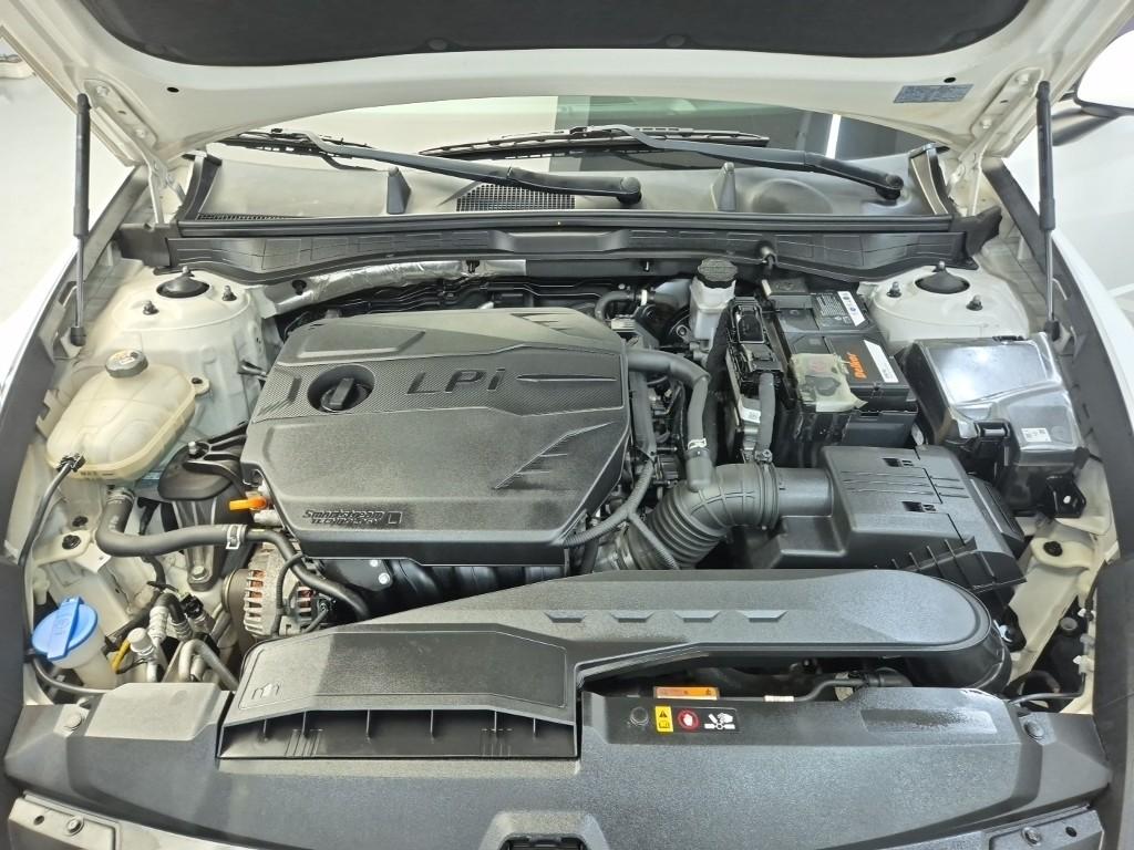 2020 HYUNDAI SONATA (DN8) 