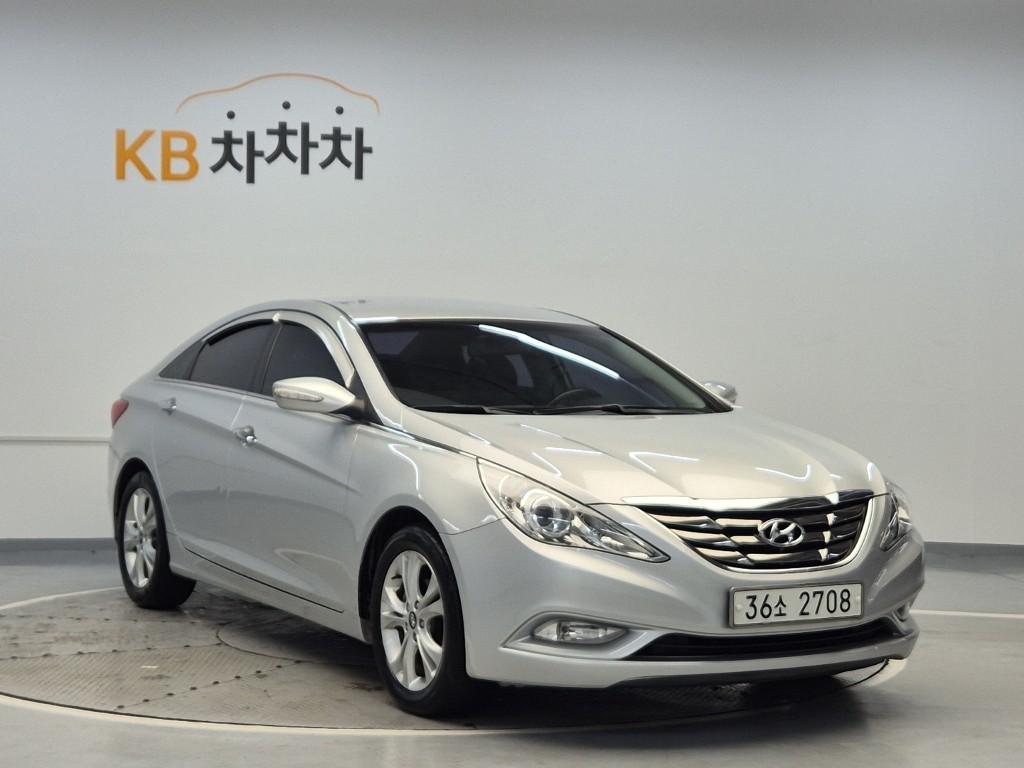 2010 HYUNDAI SONATA (YF) 