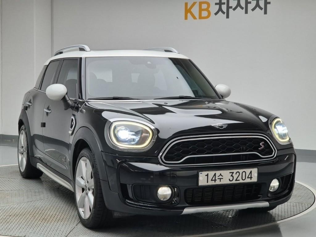 2017 MINI COUNTRYMAN 