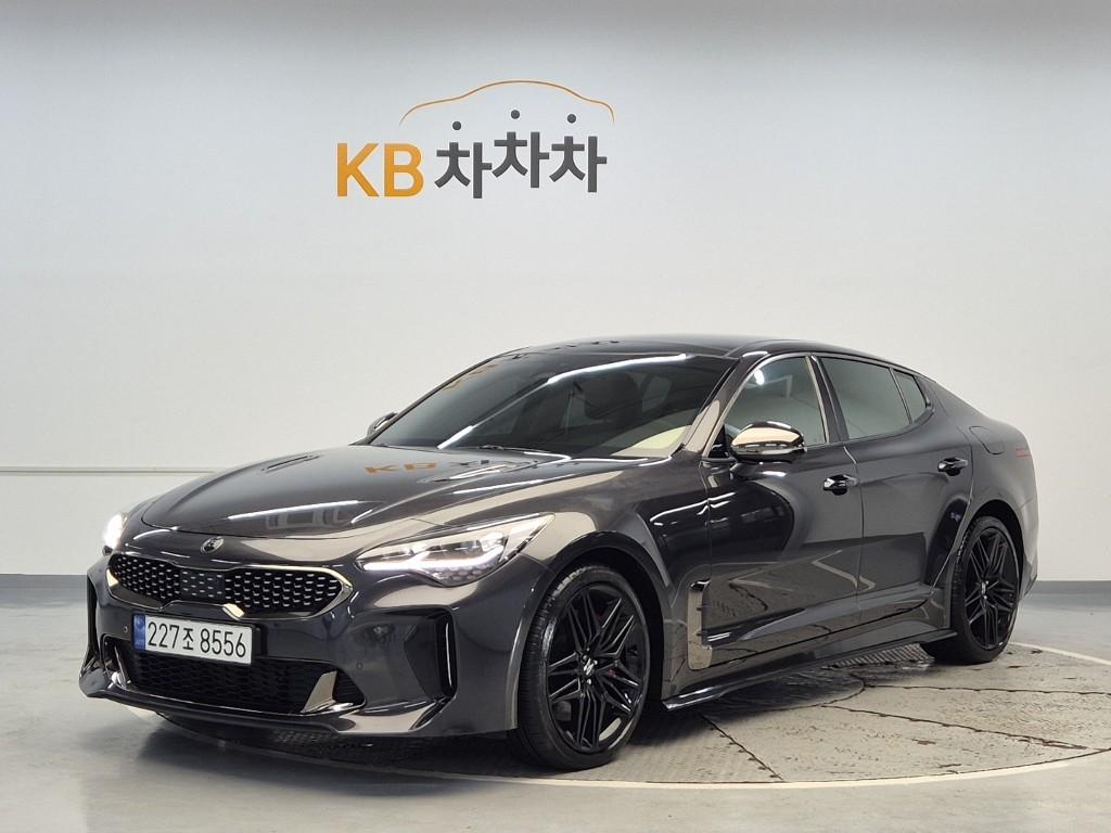 2021 KIA STINGER Meister 