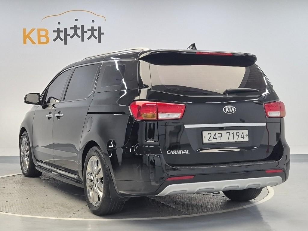2017 KIA ALL NEW CARNIVAL 
