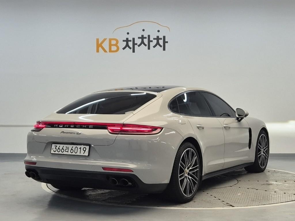 2018 PORSCHE PANAMERA (2G) 