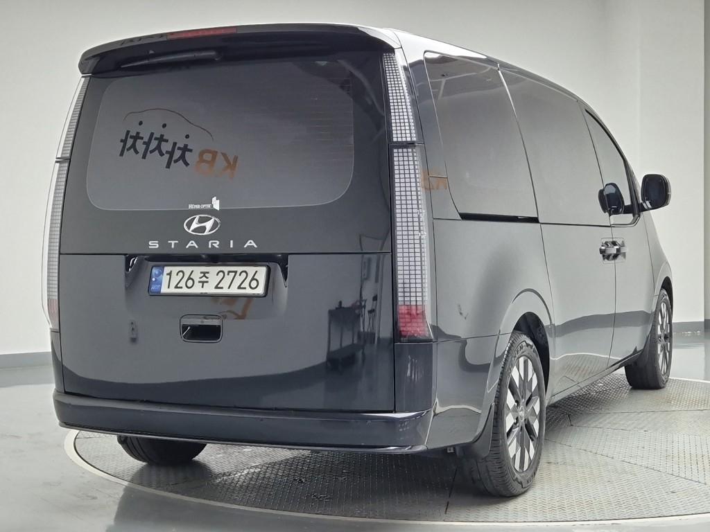 2023 HYUNDAI STARIA 