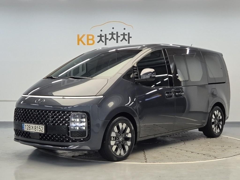2022 HYUNDAI STARIA 