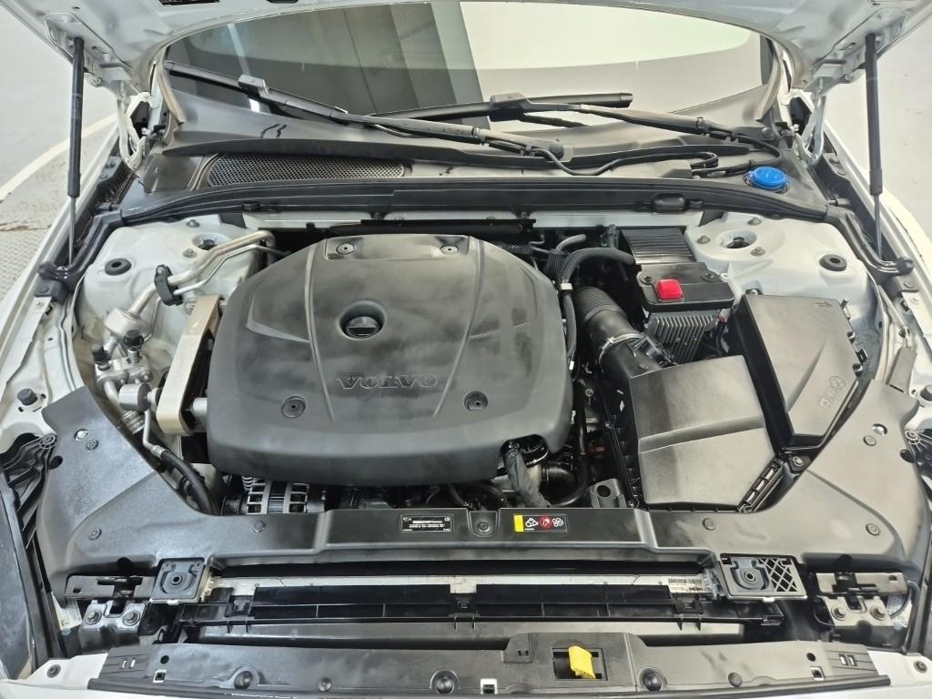 2020 VOLVO S60 (3Gen) 