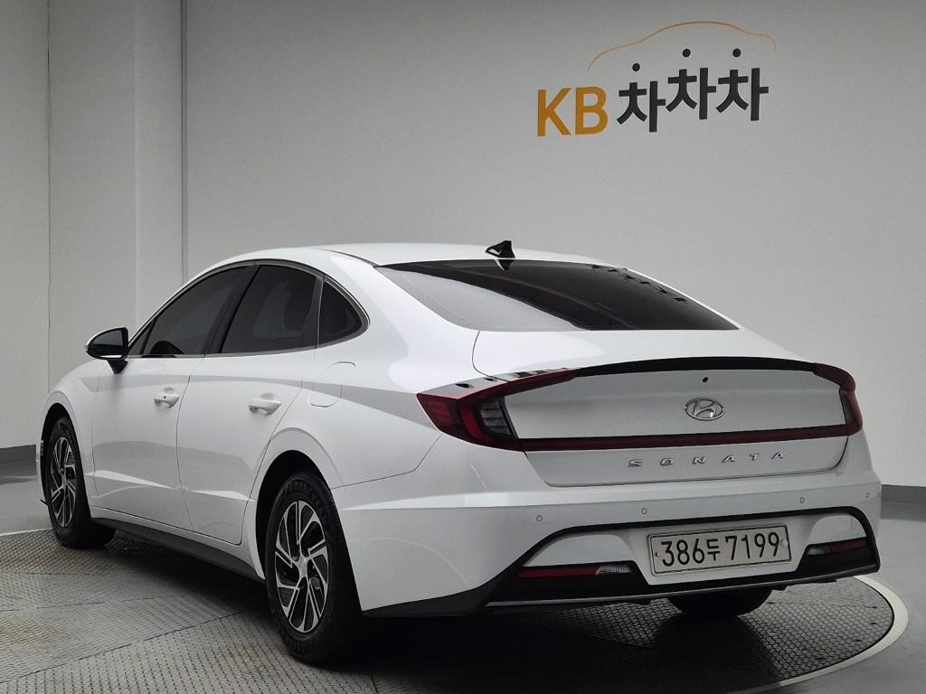 2022 HYUNDAI SONATA (DN8) HYBRID 