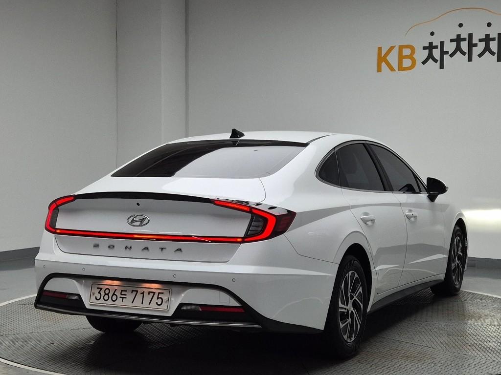 2022 HYUNDAI SONATA (DN8) HYBRID 