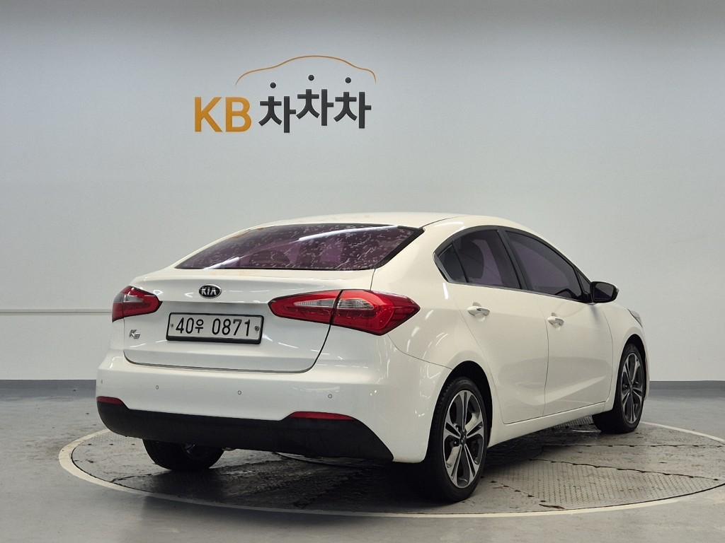 2015 KIA K3 