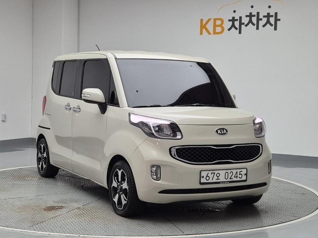 2016 KIA RAY 