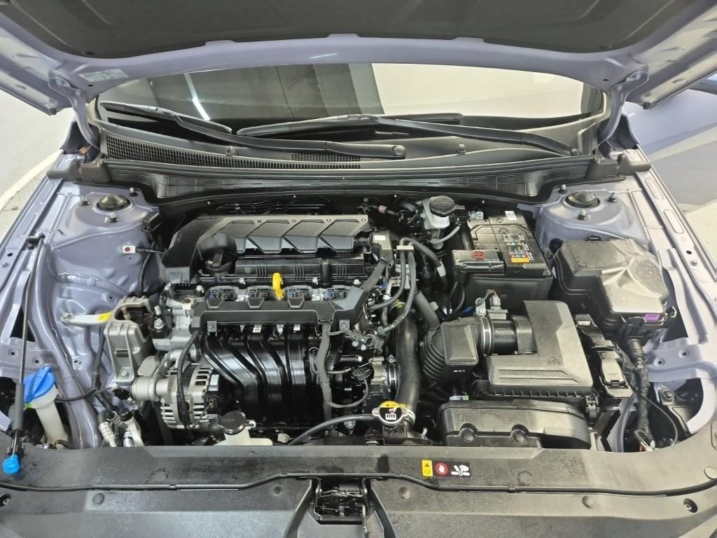 2025 HYUNDAI AVANTE (CN7) 