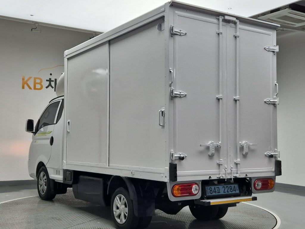 2022 HYUNDAI PORTER II ELECTRIC 