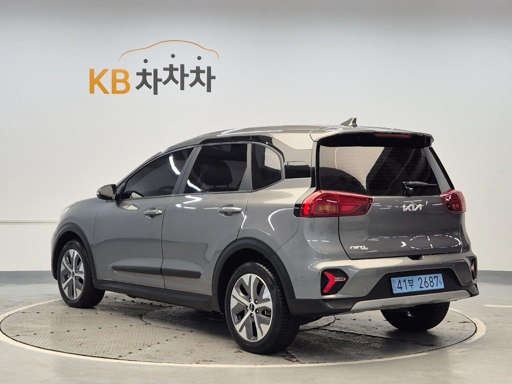 2024 KIA NIRO PLUS 