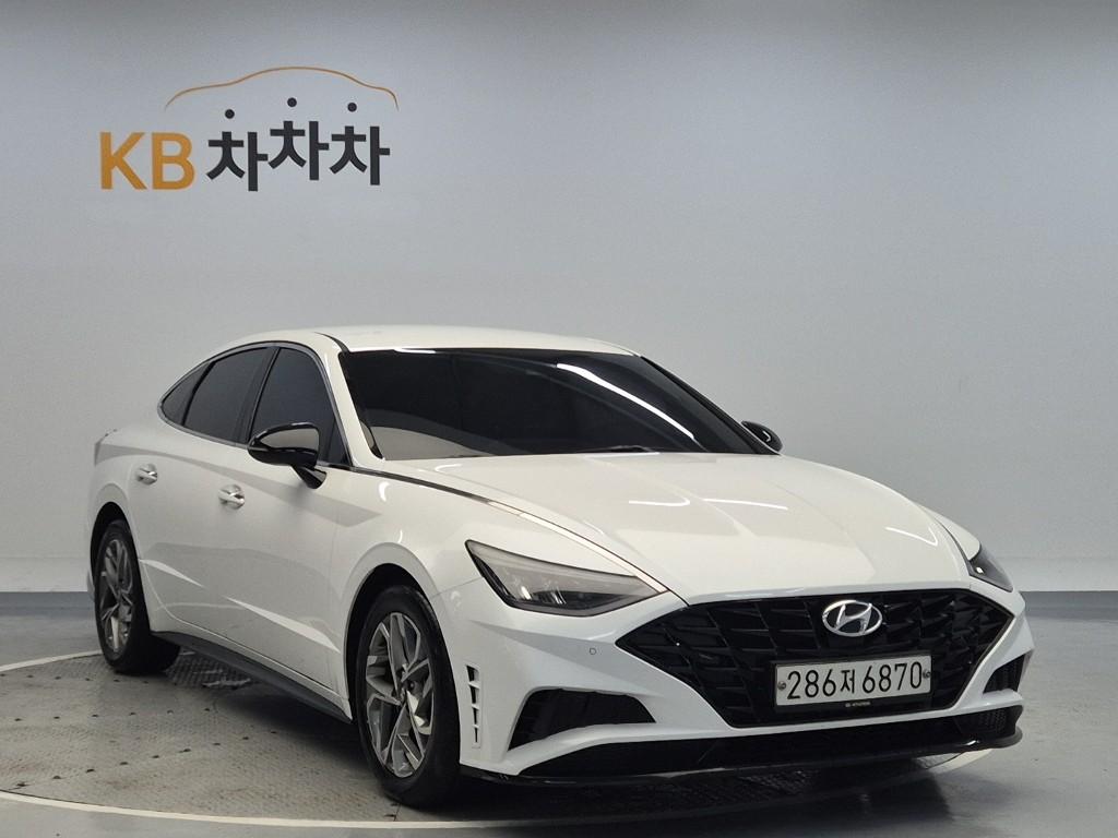 2020 HYUNDAI SONATA (DN8) 