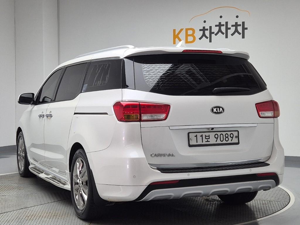 2016 KIA ALL NEW CARNIVAL 