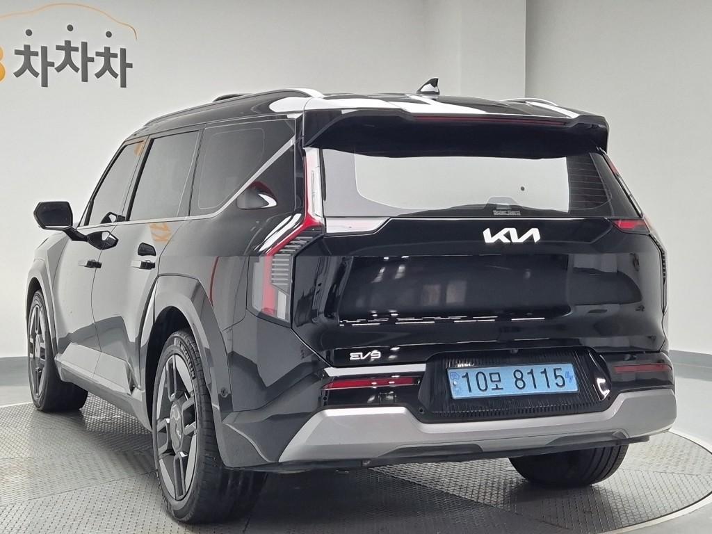 2024 KIA EV9 