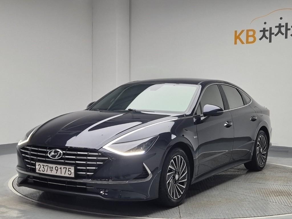 2020 HYUNDAI SONATA (DN8) HYBRID 