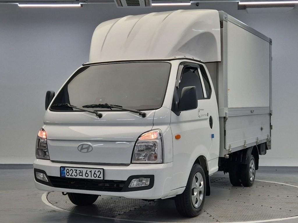 2025 HYUNDAI PORTER II 