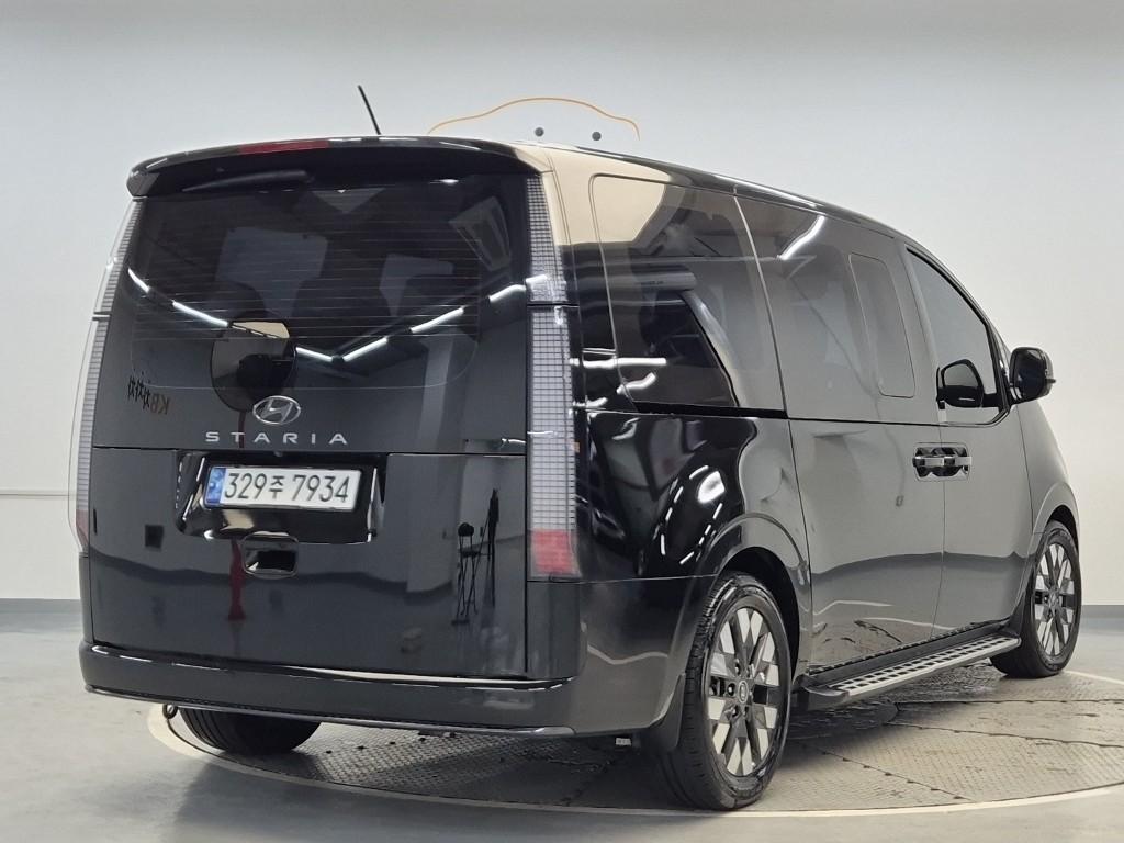 2022 HYUNDAI STARIA 