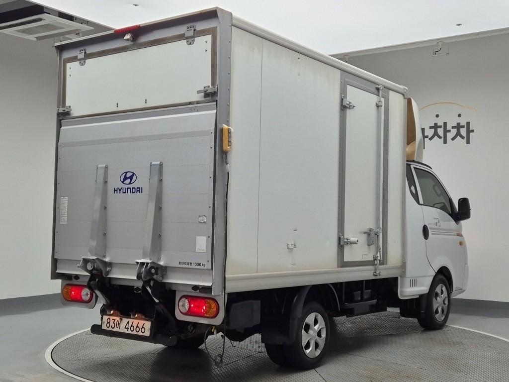 2022 HYUNDAI PORTER II 