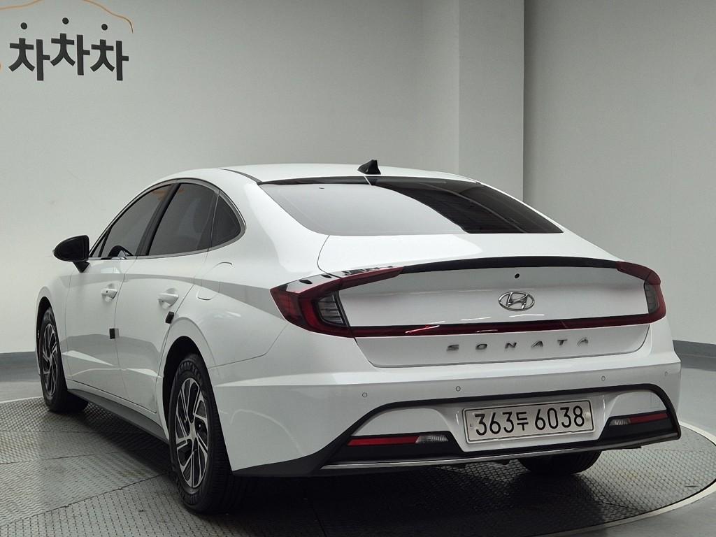2022 HYUNDAI SONATA (DN8) HYBRID 
