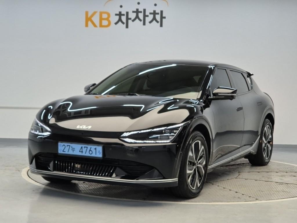 2022 KIA EV6 