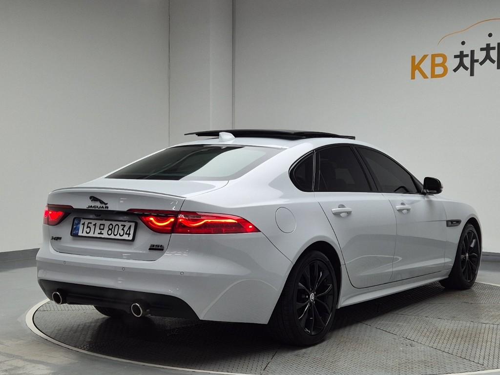 2016 JAGUAR XF (2G) 