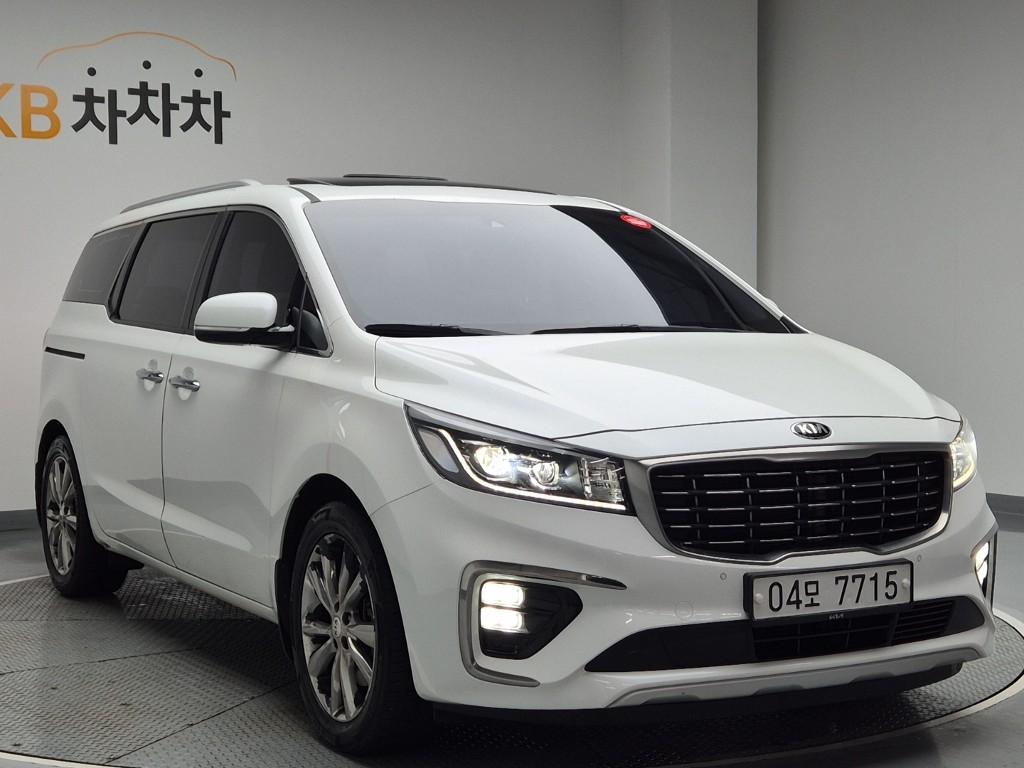 2019 KIA THE NEW CARNIVAL 