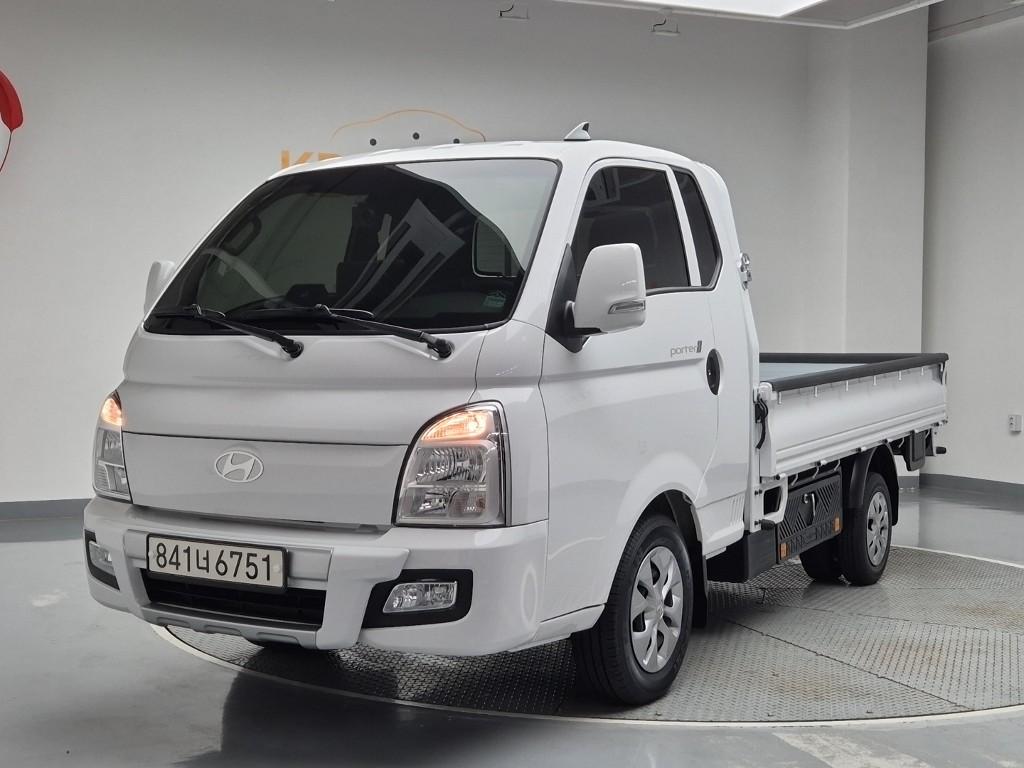 2025 HYUNDAI PORTER II 
