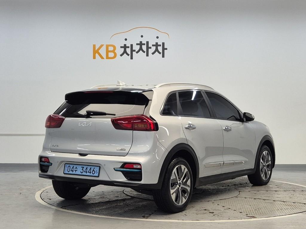 2022 KIA NIRO EV 
