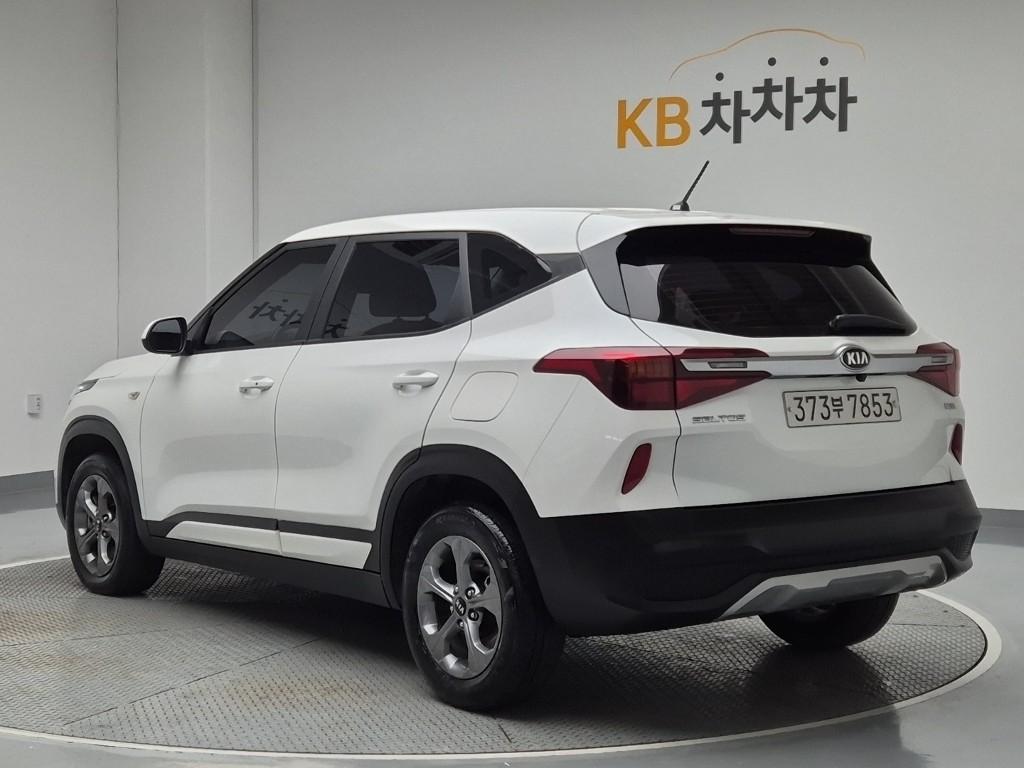 2022 KIA SELTOS 