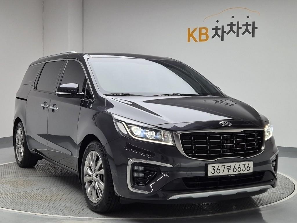 2019 KIA THE NEW CARNIVAL 