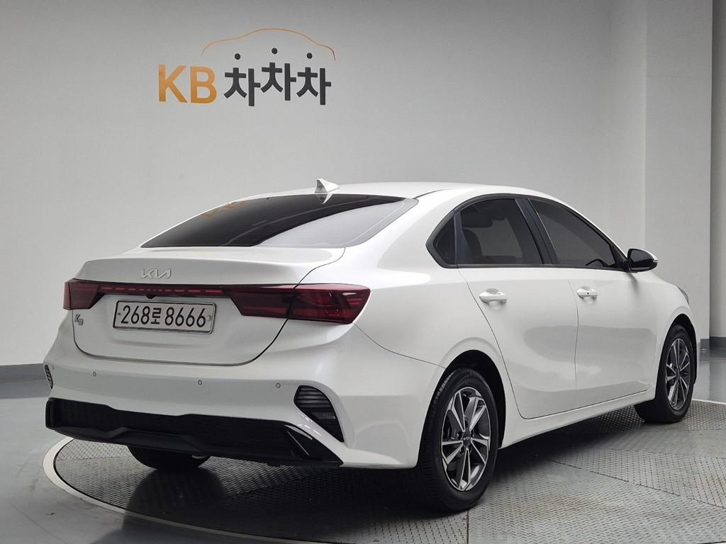 2022 KIA THE NEW K3 