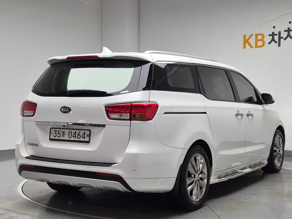 2017 KIA ALL NEW CARNIVAL 
