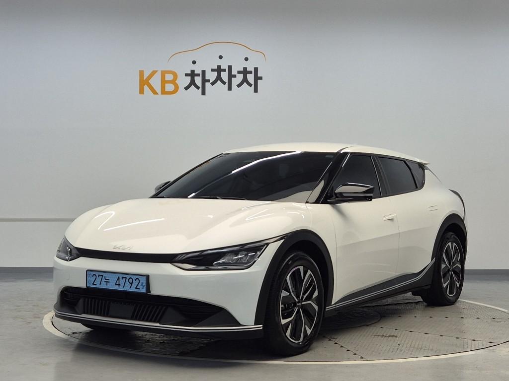 2022 KIA EV6 