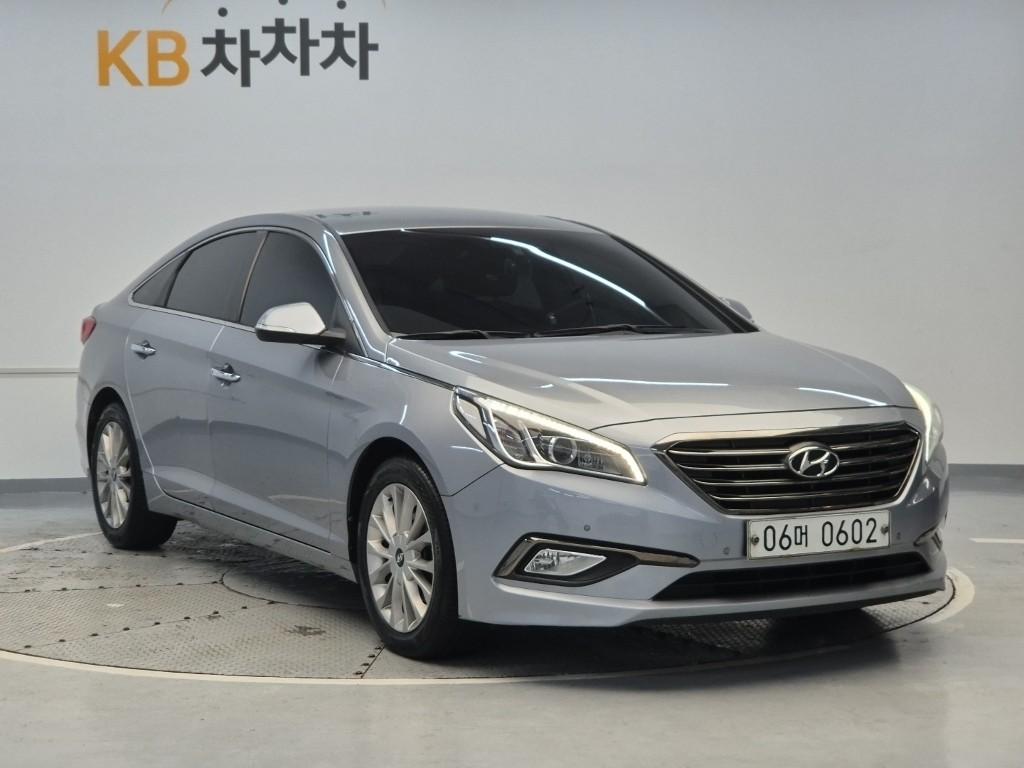 2016 HYUNDAI LF SONATA 