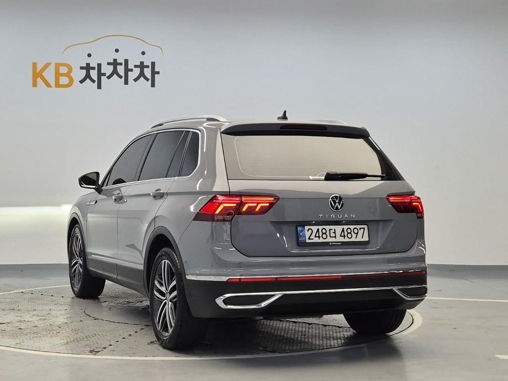 2022 VOLKSWAGEN TIGUAN (2Gen) 