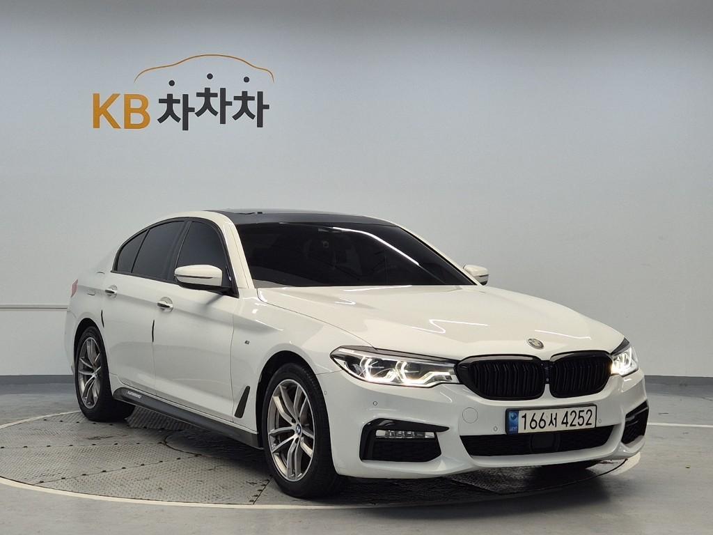 2017 BMW 5 SERIES (7Gen) 