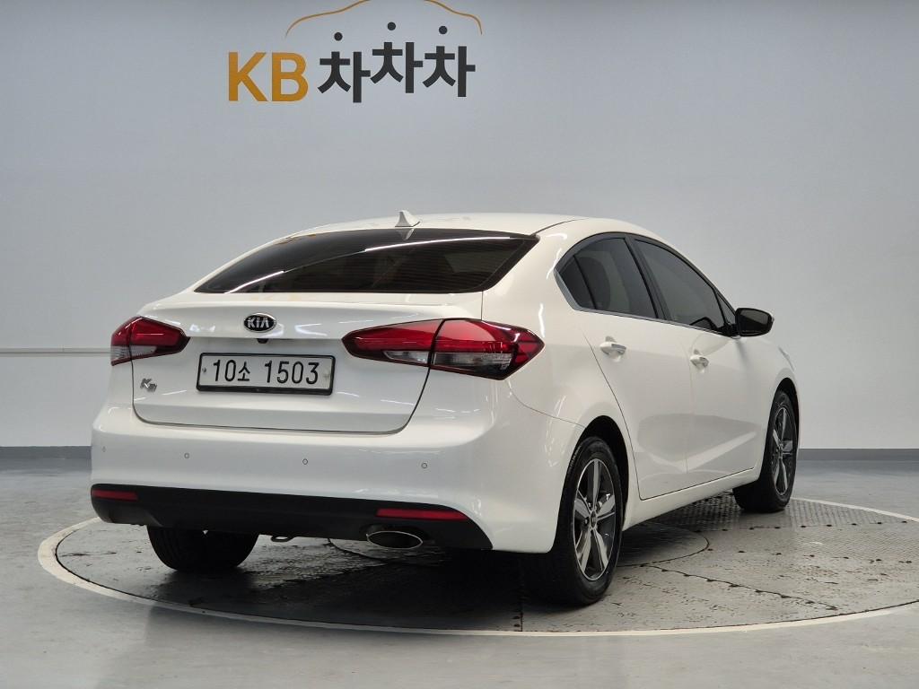 2018 KIA THE NEW K3 