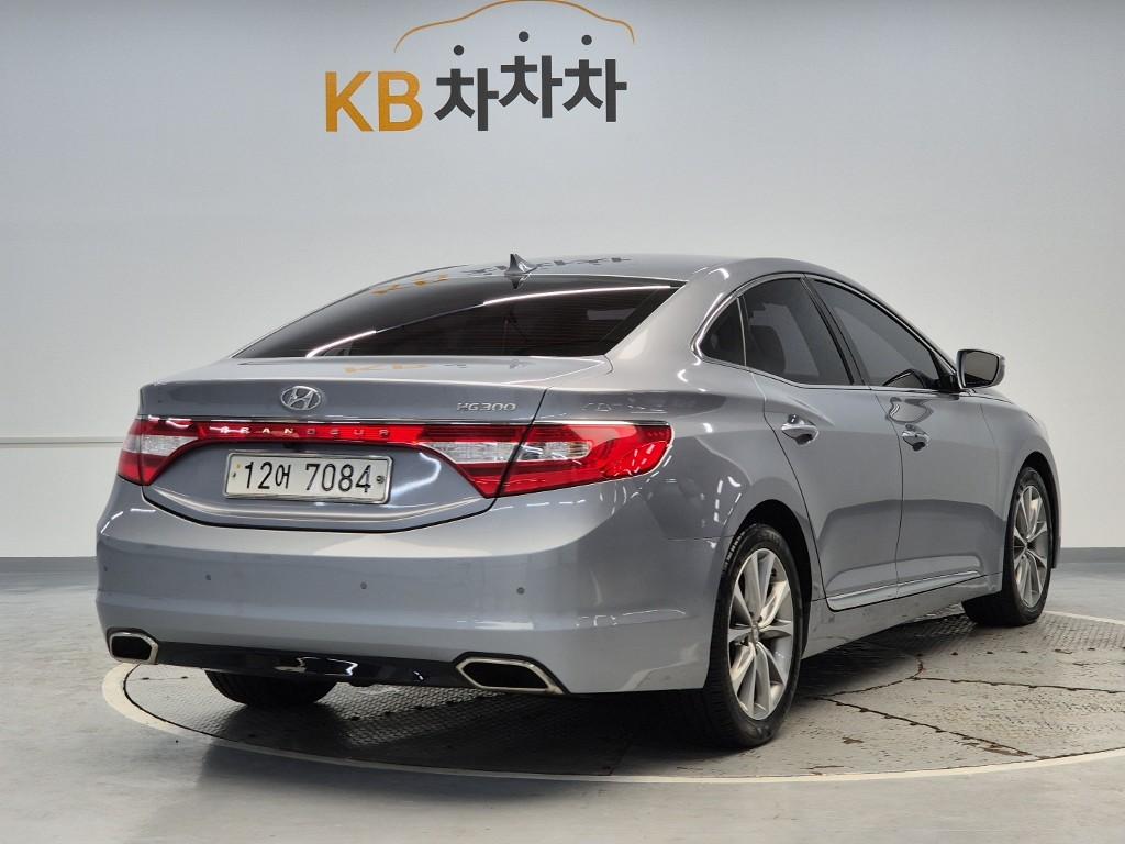2016 HYUNDAI GRANDEUR HG 