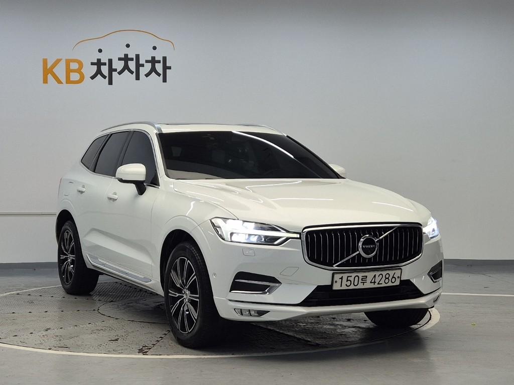 2018 VOLVO XC60 (2Gen) 