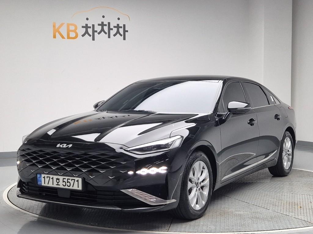 2023 KIA K8 