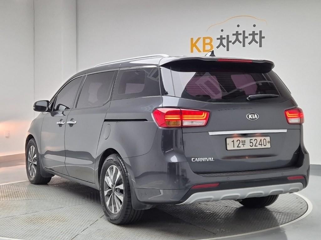 2015 KIA ALL NEW CARNIVAL 